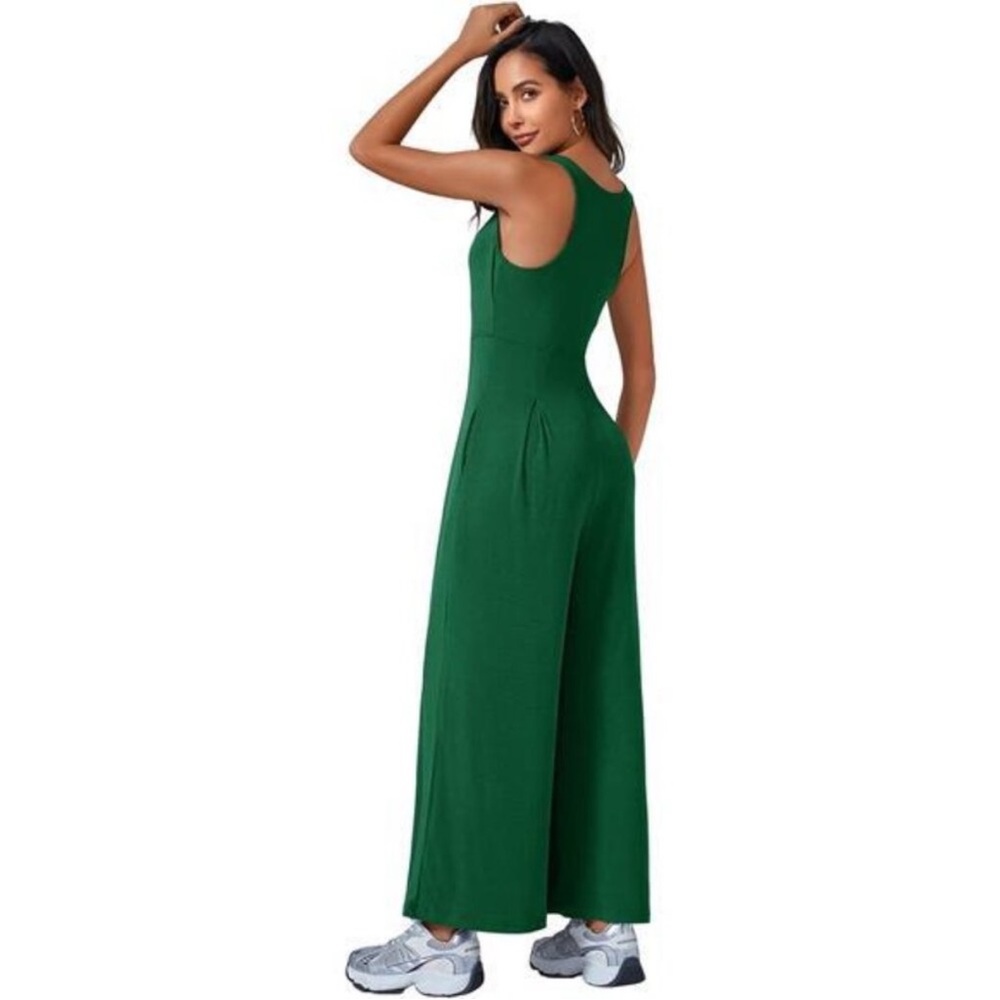 Woman’s Jumpsuits Sleeveless Square Neck in Green *NEW* - Picture 3 of 4